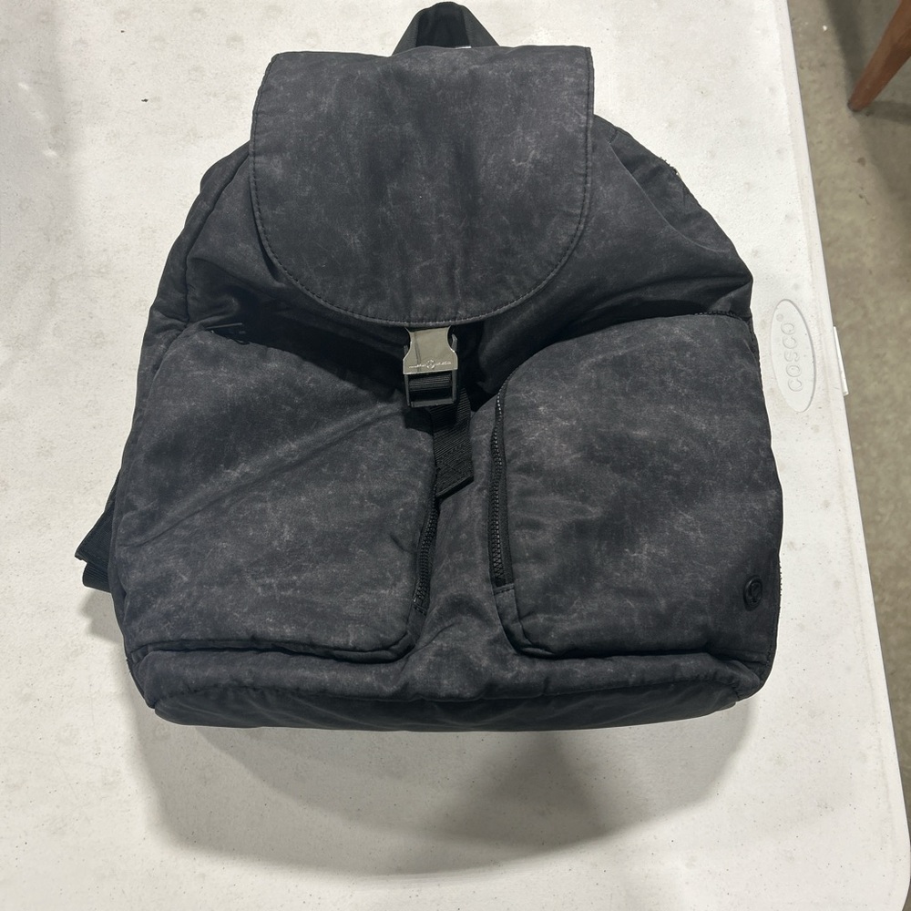 Women’s Lululemon Backpack